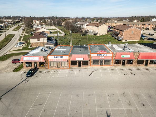 Red House Rd Retail / Office: 946 948 Red House Rd , Richmond, KY 40475